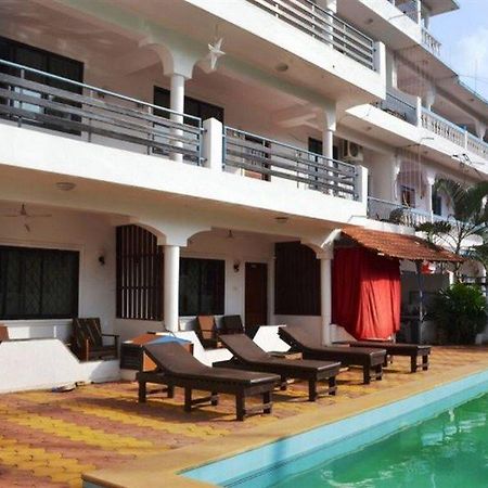 Pleasure Beach Resort Morjim Exterior photo